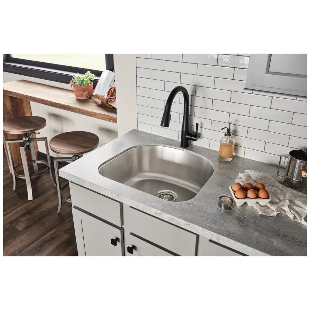 18-Gauge Stainless Steel Large D-Bowl Undermount Sink